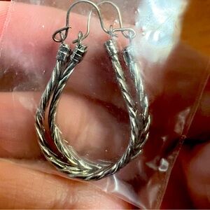 Silver u-shaped earrings